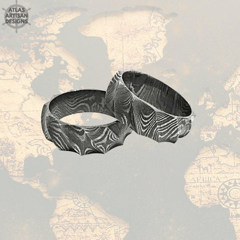 Image of Damascus Steel Ring Mens Wedding Band Rustic Mens Ring, Damascus Ring, Cool Mens Rings, Hammered Damascus Ring, Wave Ring, Unique Mens Ring - Atlas Artisan Designs